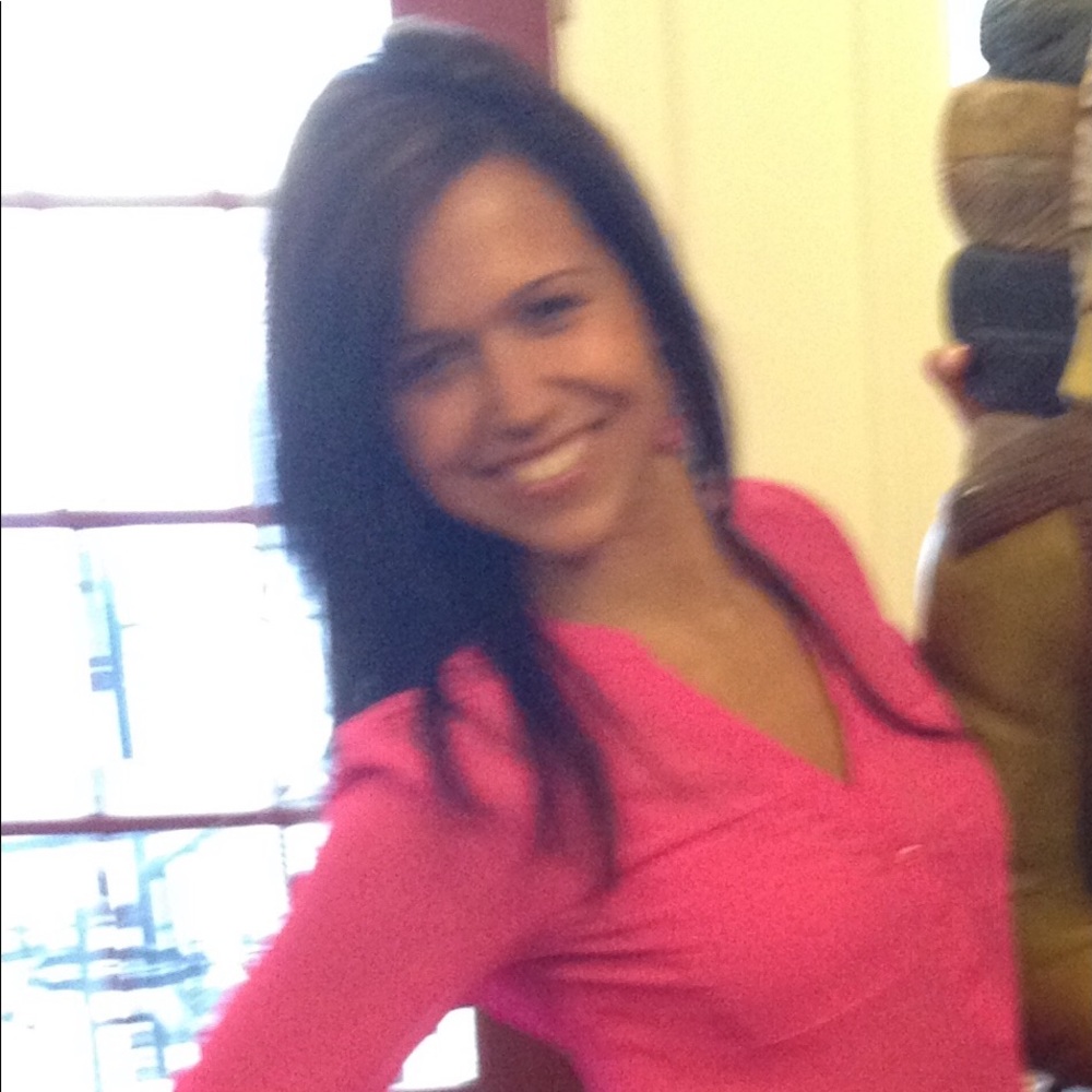 Meet your Posher, Jade